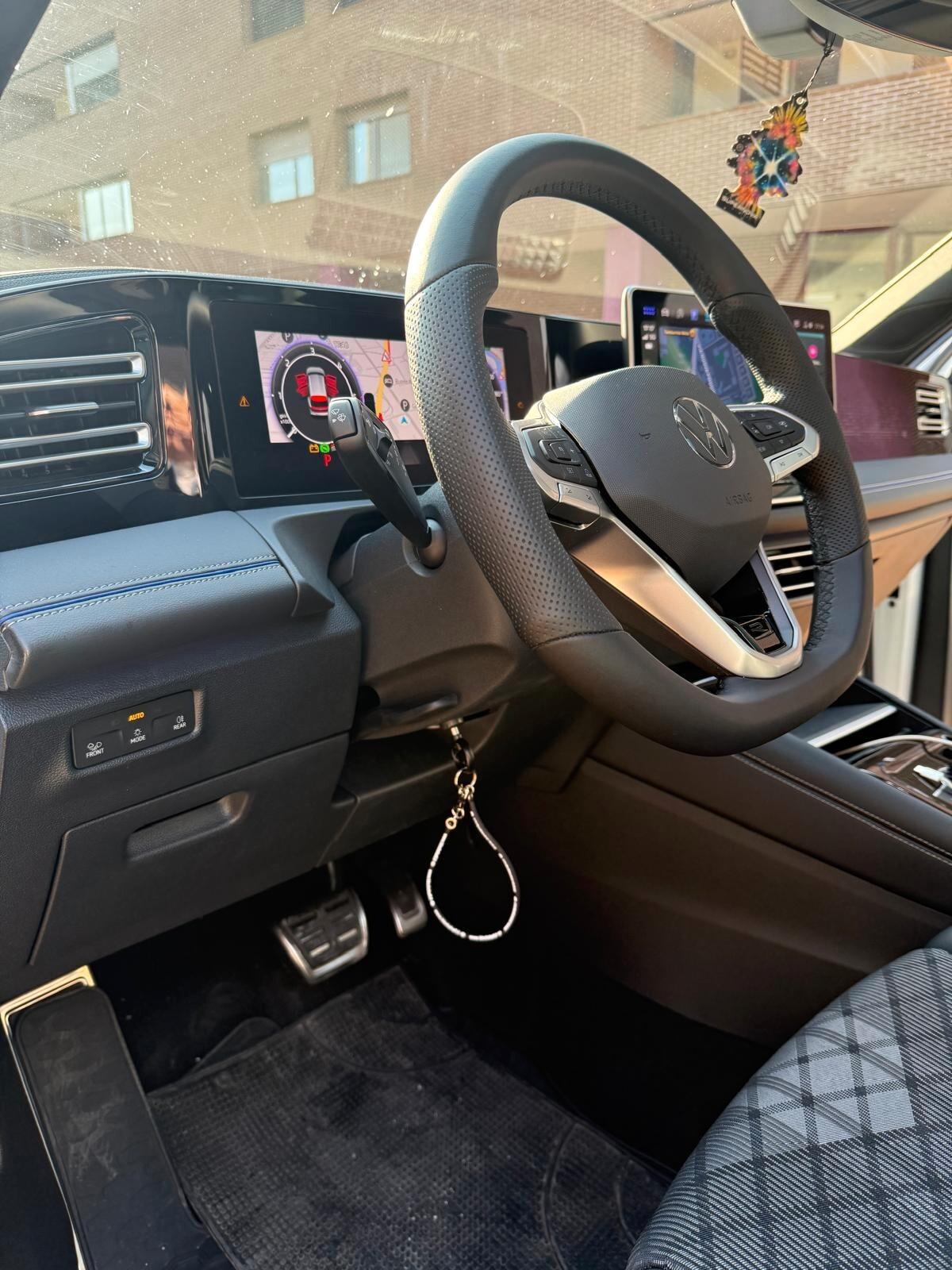 Volkswagen Tiguan 2.0 TDI 150 CV SCR DSG R-Line