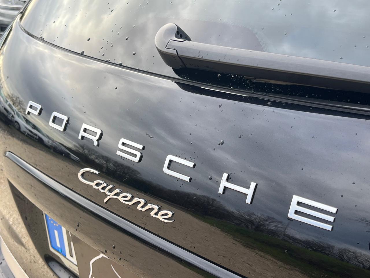 Porsche Cayenne 3.0 Diesel FULL OPTIONAL PERMUTE RATE GARANZIA
