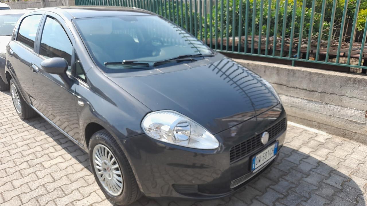 Fiat Grande Punto 1.4 5 porte Active Natural Power