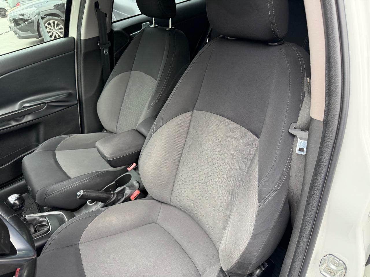 Alfa Romeo Giulietta 1.4 Turbo 120 CV GPL Distinctive