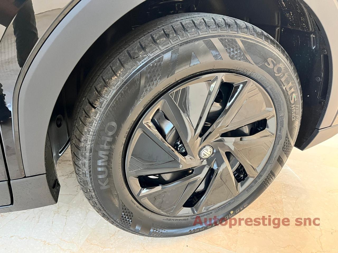 Mg ZS 1.5L 5MT Standard