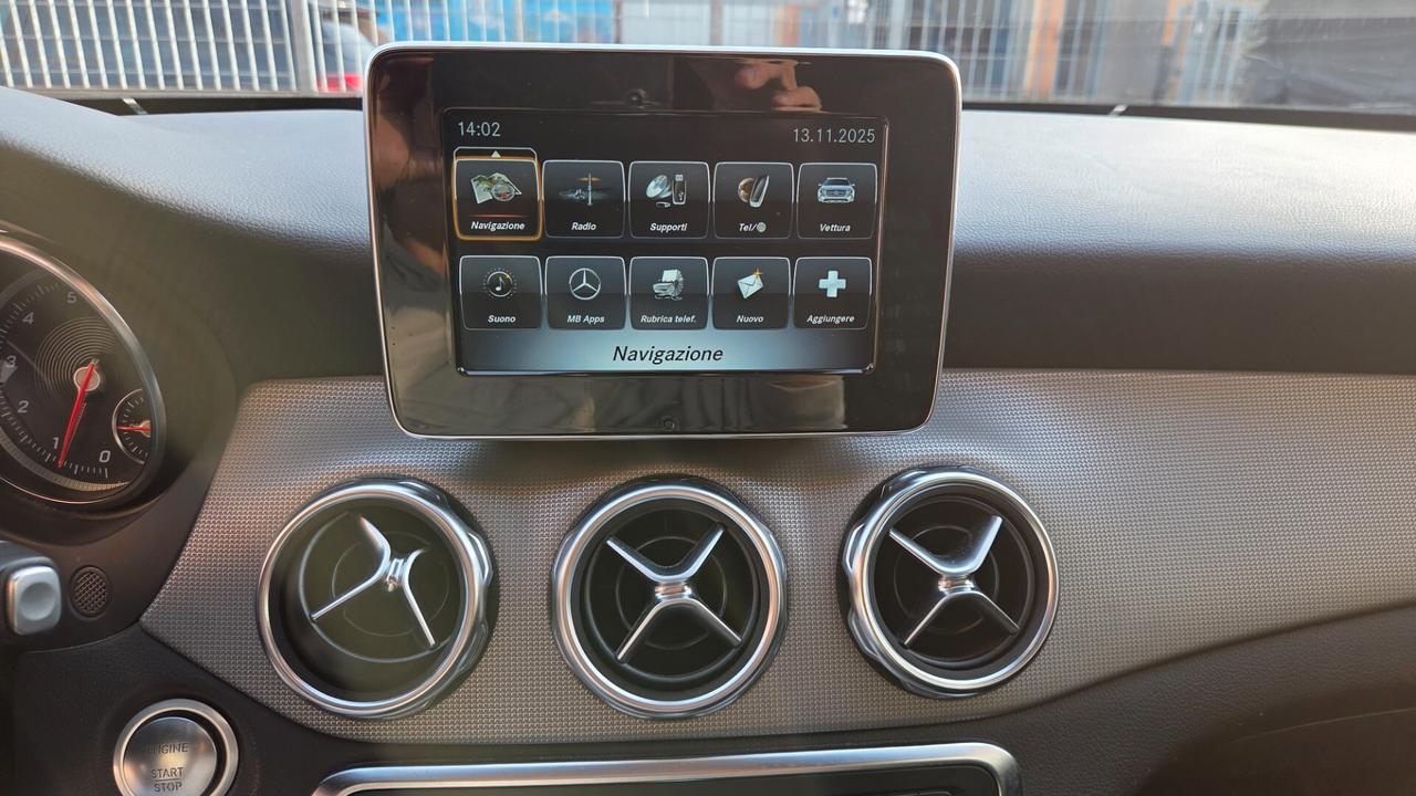 Mercedes-benz GLA 180 Premium unico proprietario