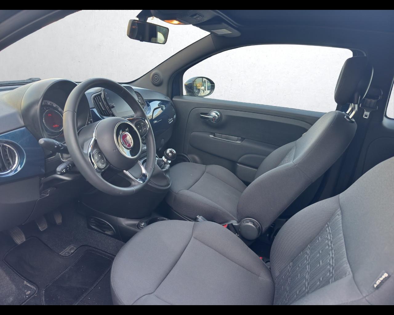 FIAT 500 (2015-2024) - 500 C 1.0 Hybrid Dolcevita