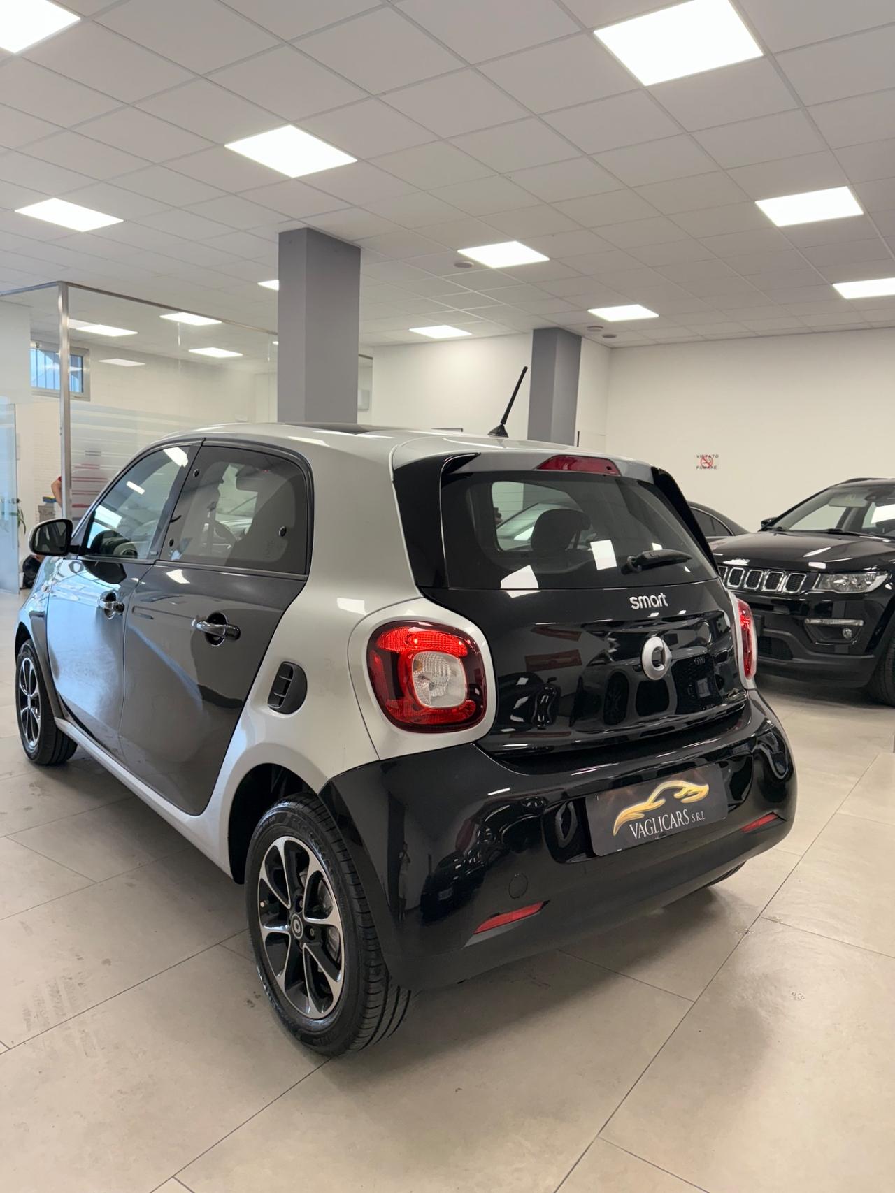 Smart ForFour 70 1.0 Passion