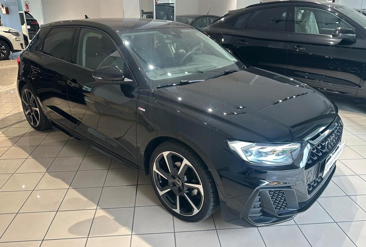 Audi A1 Sportback 30 1.0 tfsi Identity Black s-tronic