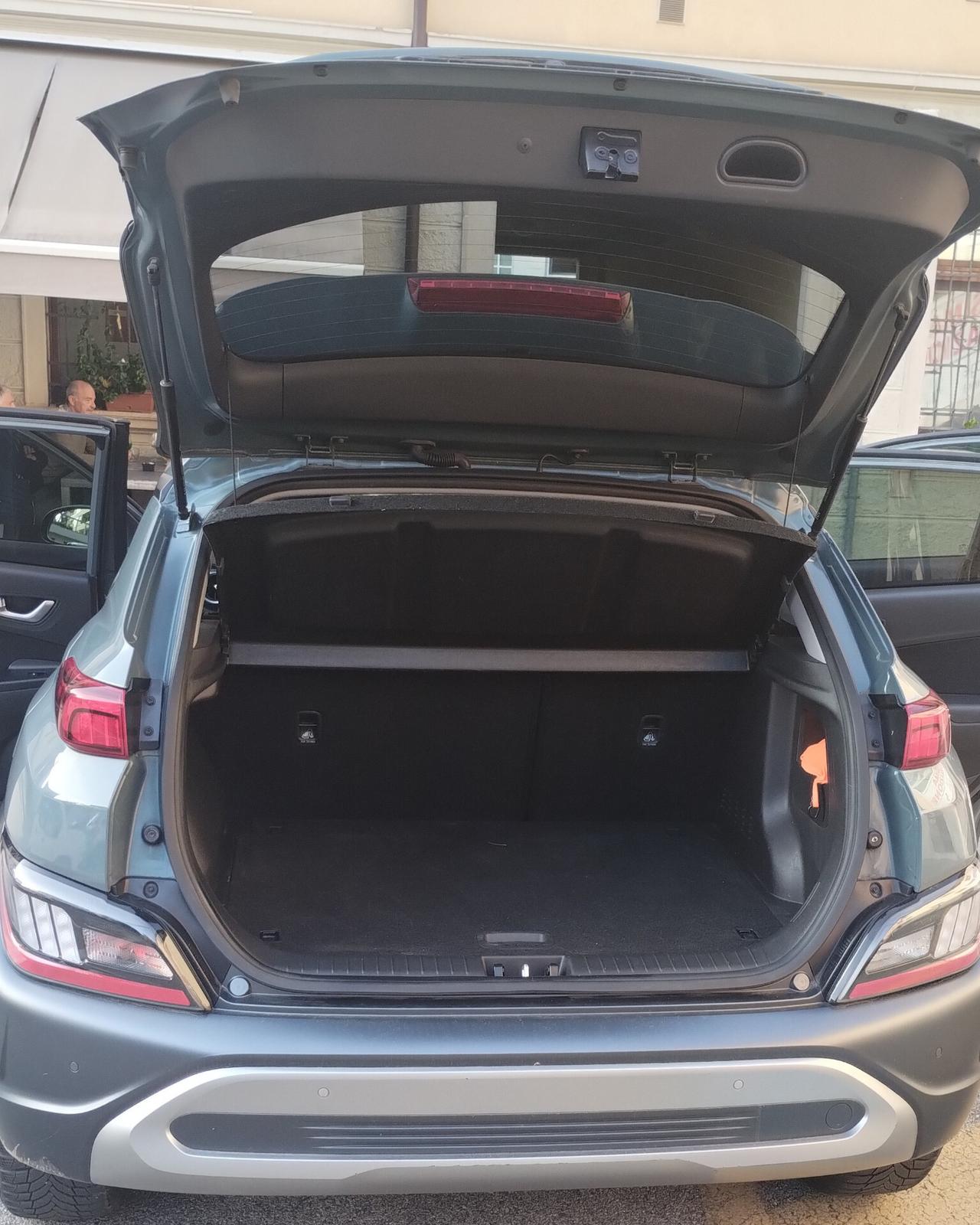 Hyundai Kona 1.6 CRDI Hybrid 48V DCT XLine