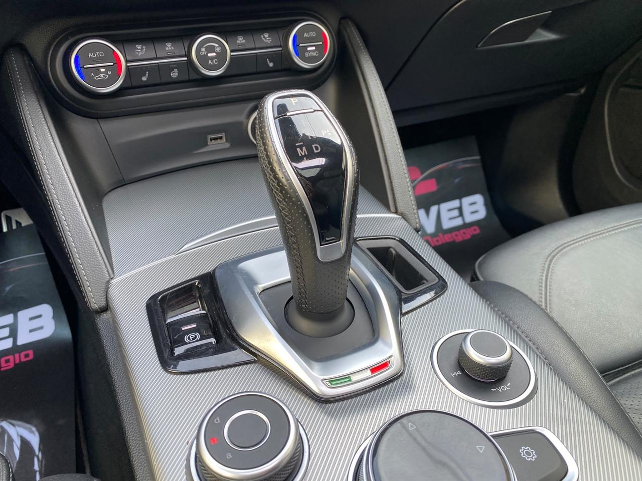 ALFA ROMEO STELVIO 210CV VELOCE Q4 AT8 TETTO CAM CARPLAY 2023