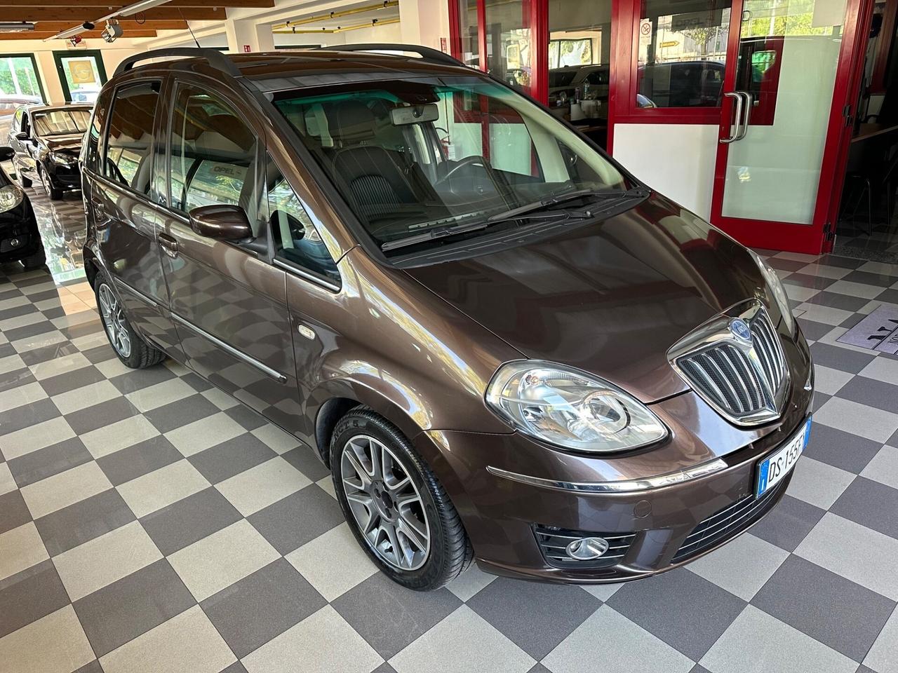 Lancia MUSA 1.4 16V Platino Cambio Automatico