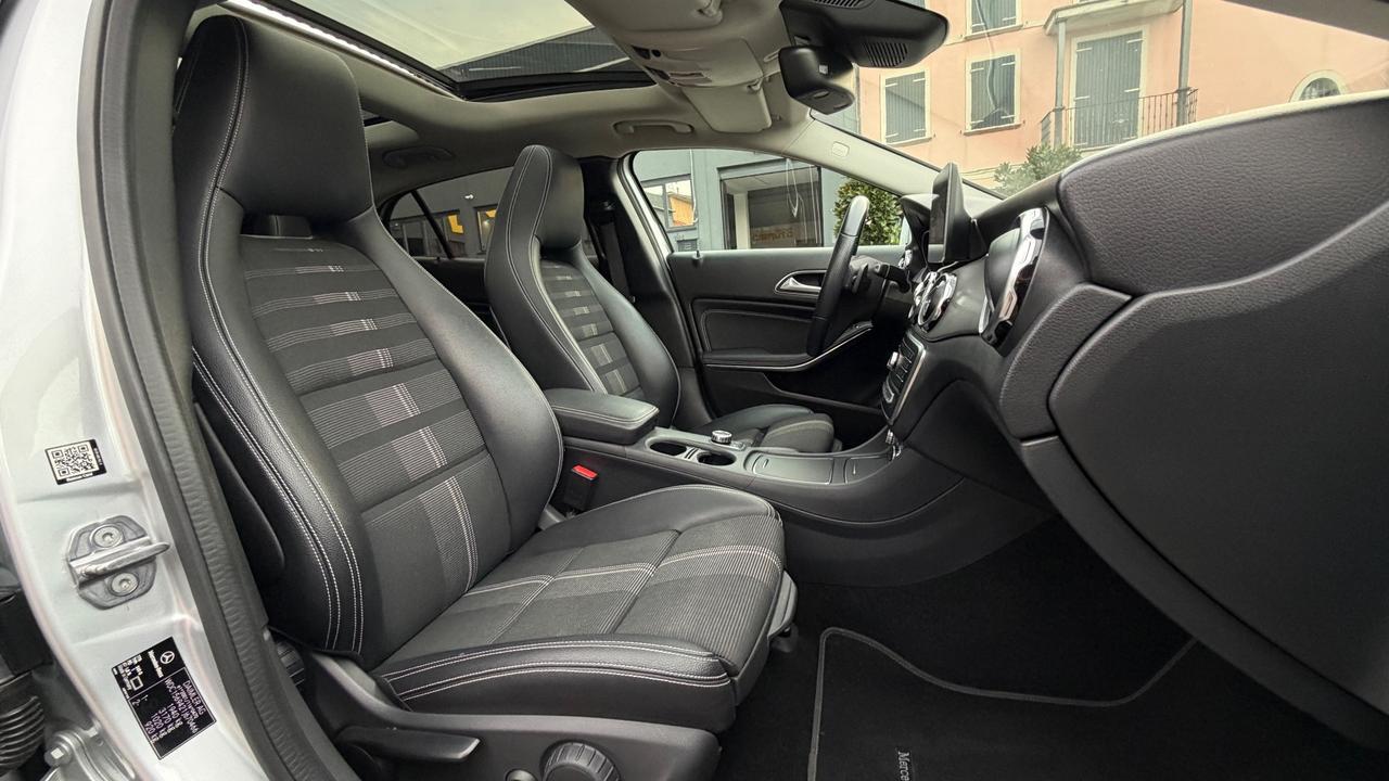 MERCEDES-BENZ GLA 180 1.6 PREMIUM AT7 122CV - FULL LED, PELLE, TETTO, NEOPATENTATI
