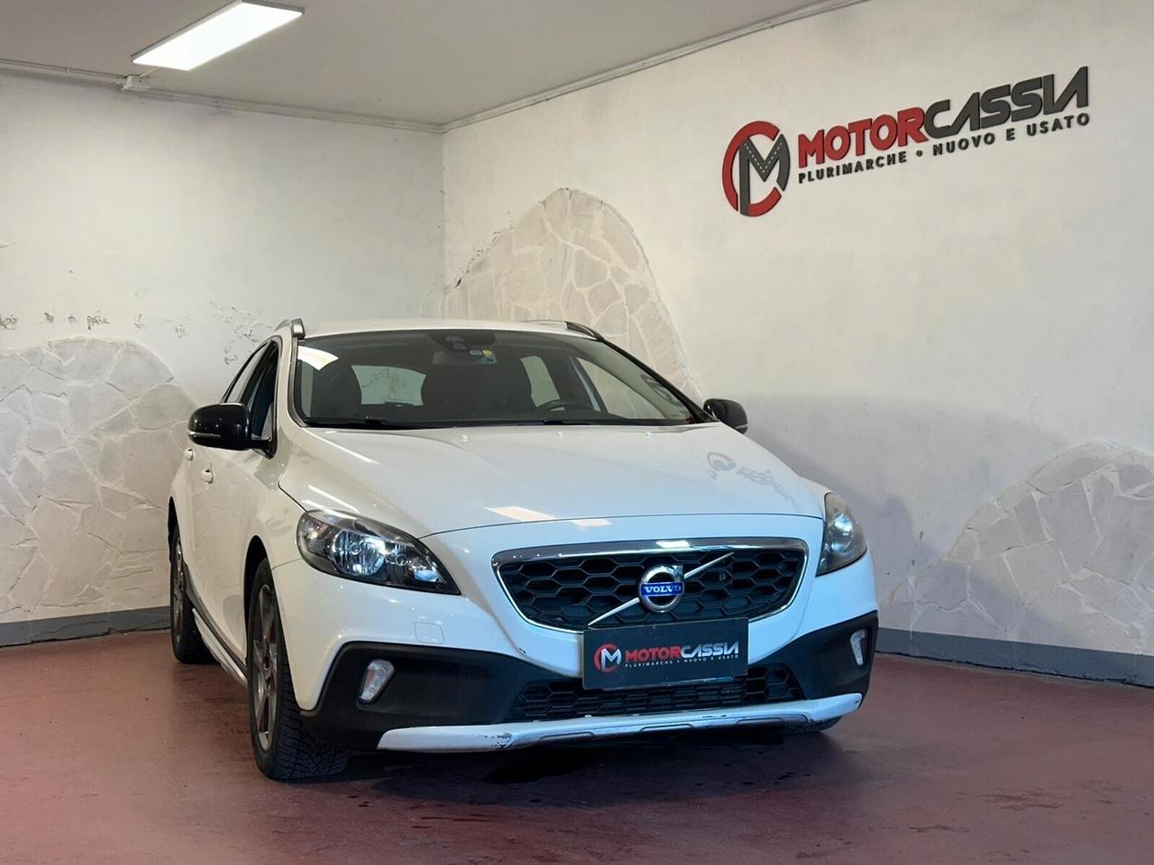 Volvo V40 Cross Country D2 1.6 Summum