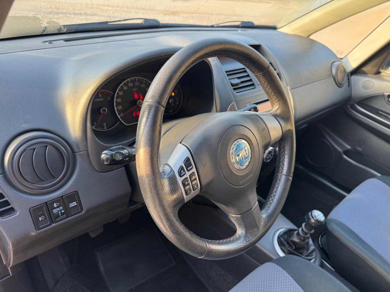 Fiat Sedici 1.9 MJT 4x4 Dynamic