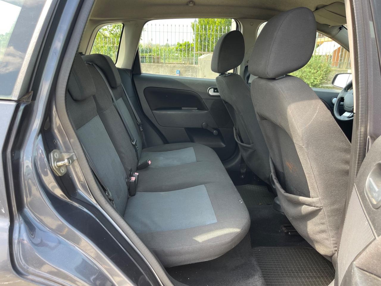 Ford Fiesta 1.4 TDCi 5porte