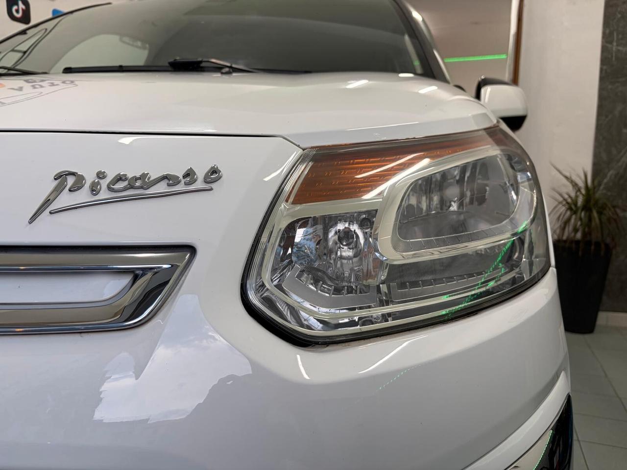 Citroen C3 Picasso 2015 1.6 HDi 90 Exclusive