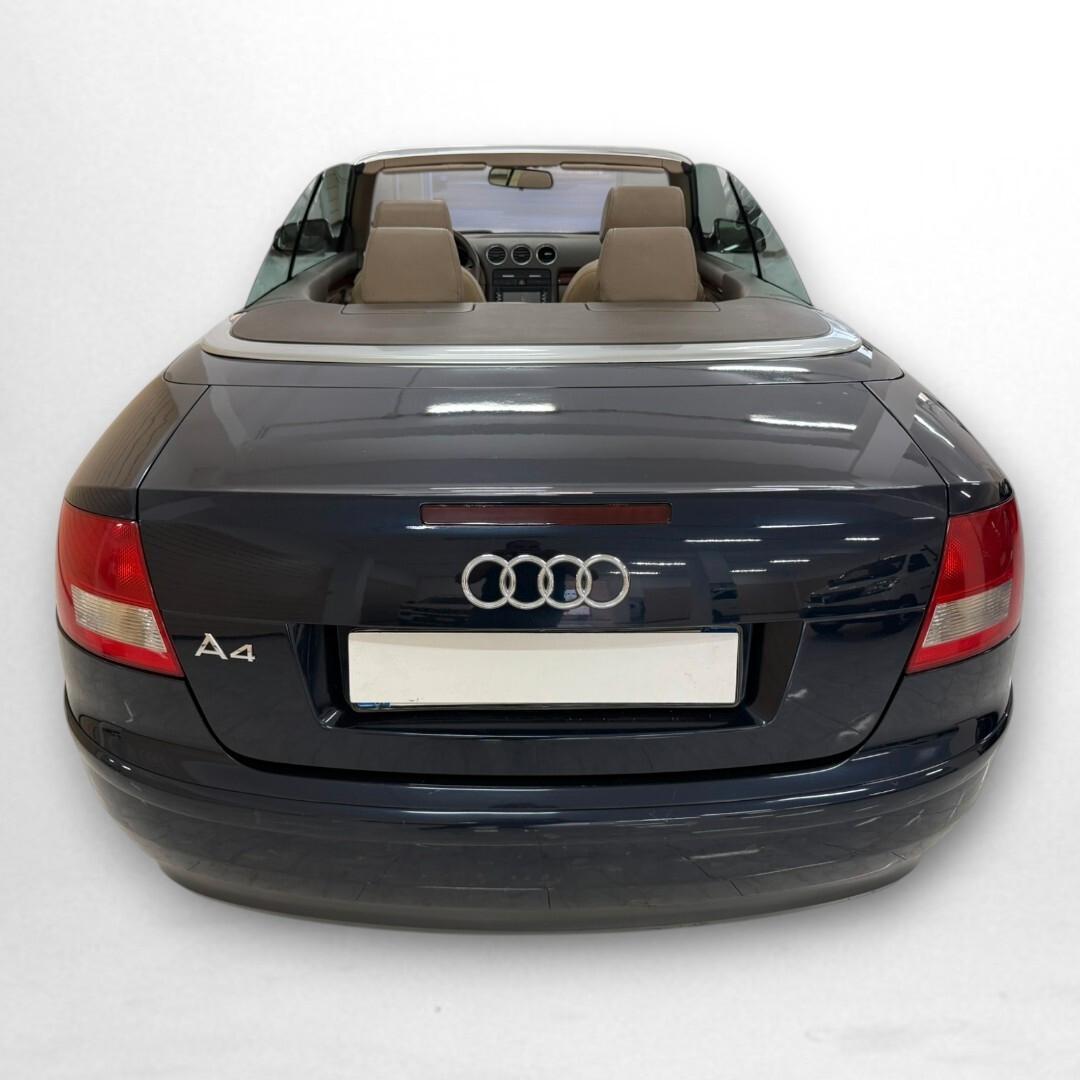 Audi A4 Cabriolet 2.5 V6 TDI cat
