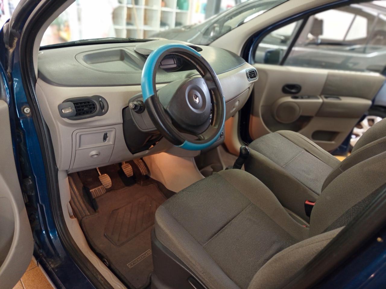 Renault Modus 1.5 diesel, 163 Mila chilometri ok neopatentati