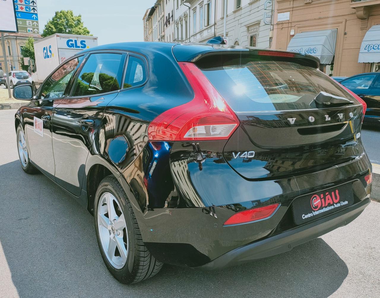 Volvo V40 D2 Kinetic Neopatentati