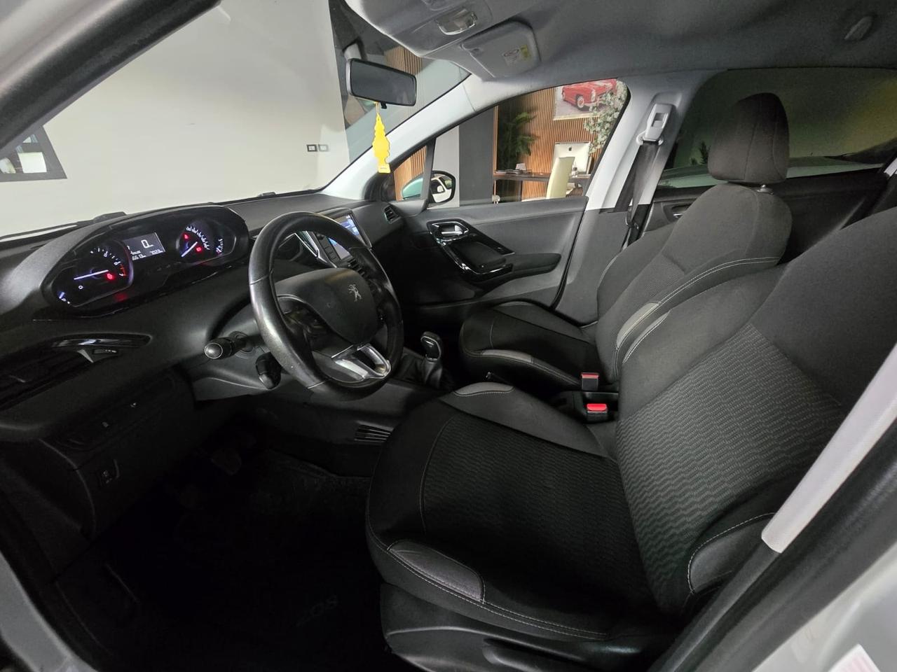 Peugeot 208 PureTech 82 5 porte Access