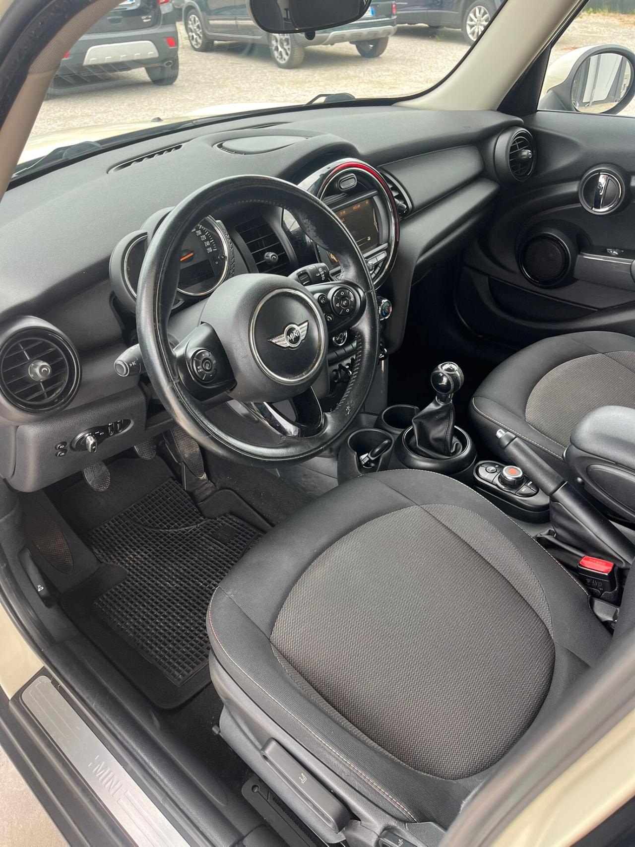 Mini 1.5 One D Hype 5 porte