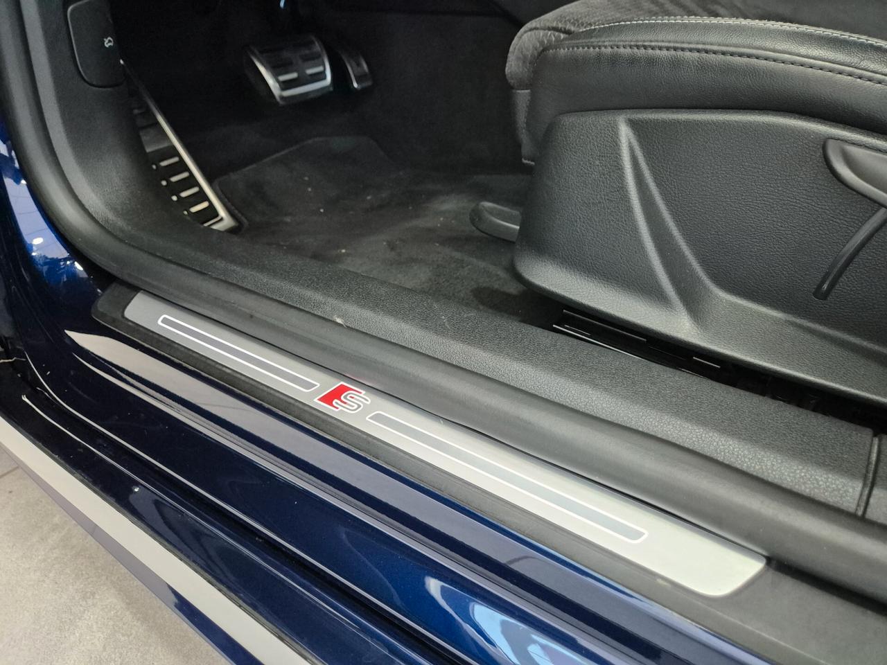 Audi A5 SPB 40 g-tron S tronic line edition