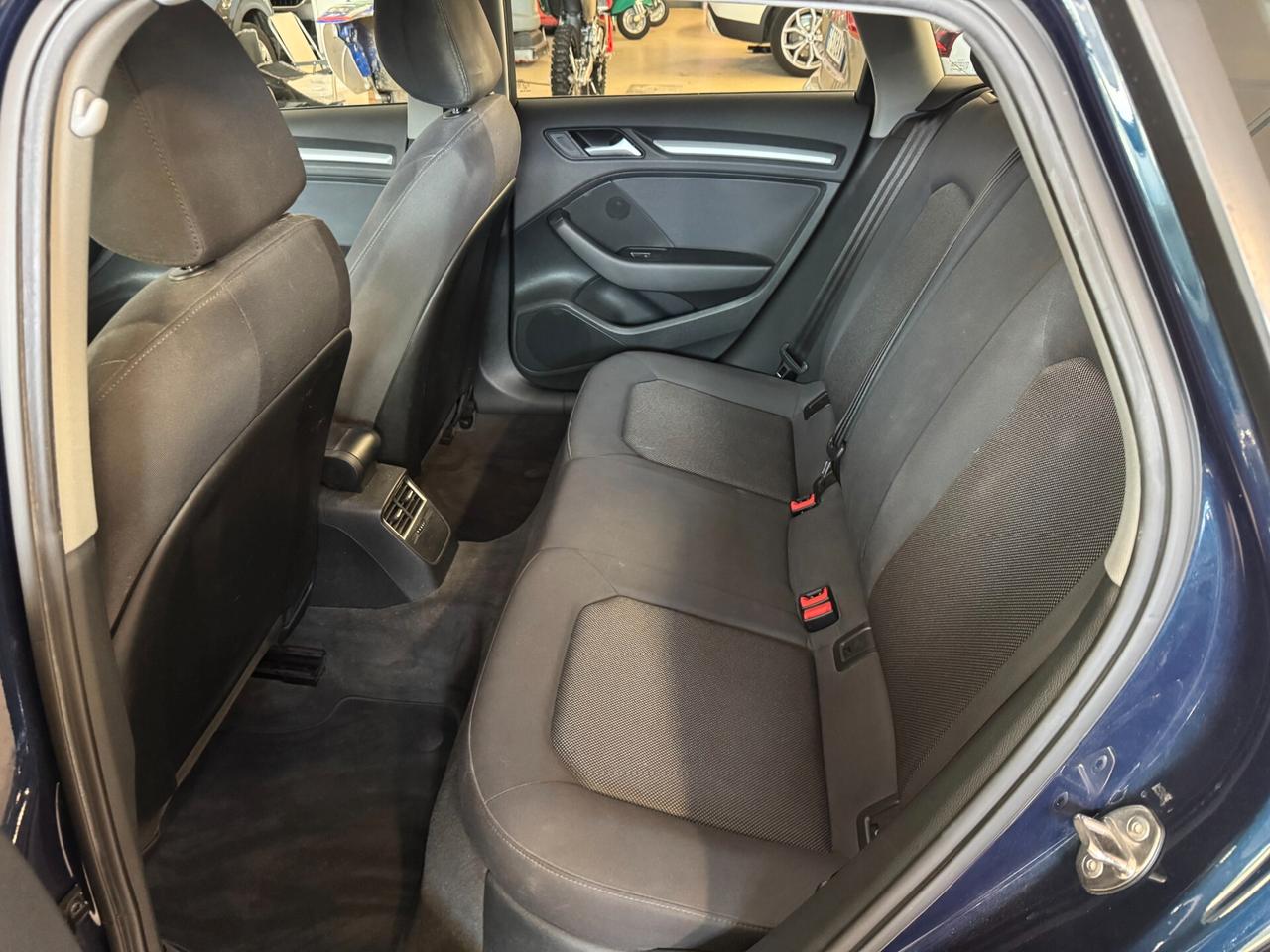 Audi A3 2.0 TDI Sportback 116cv Sport