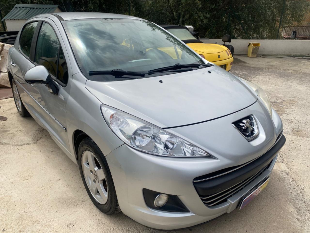 Peugeot 207 1.4 HDi 70CV 5p. 200MILLESIM EDITION2012