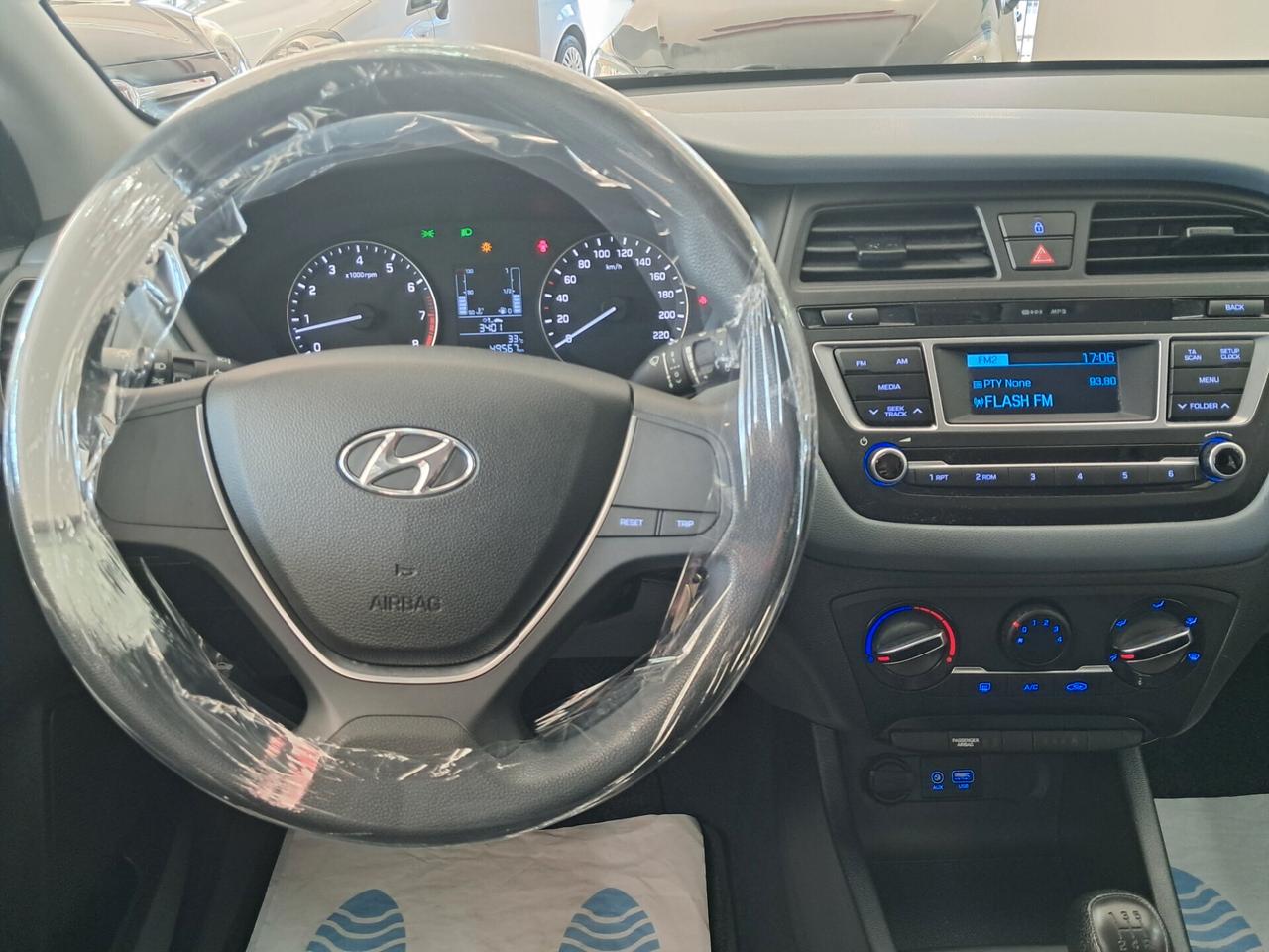 Hyundai i20 1.2 5 porte Classic 49000km