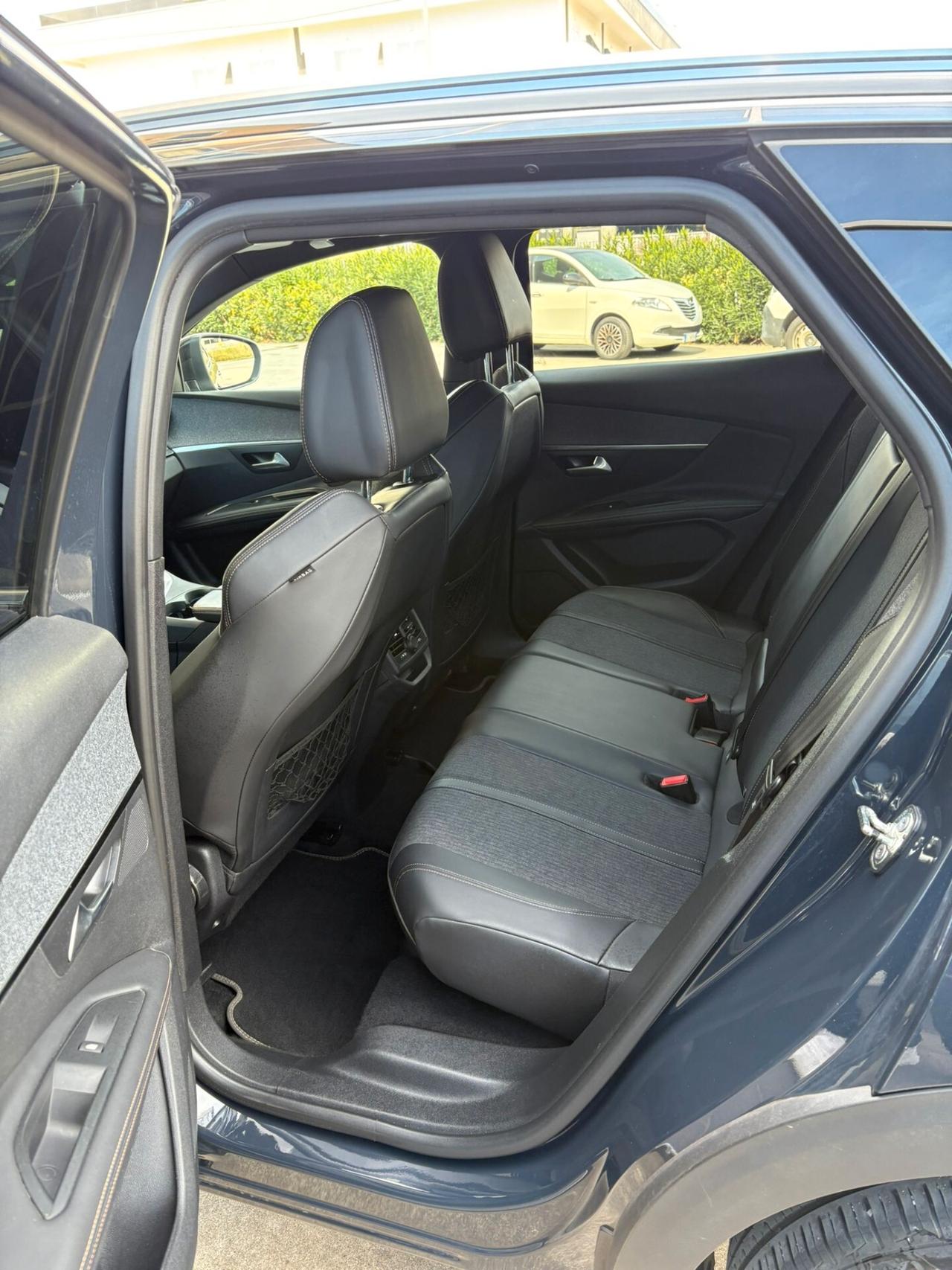 Peugeot 3008 BlueHDi 130 S&S EAT8 GT Line