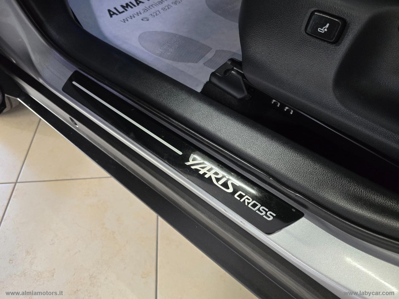 TOYOTA Yaris Cross 1.5 Hybrid 5p. E-CVT Advent.