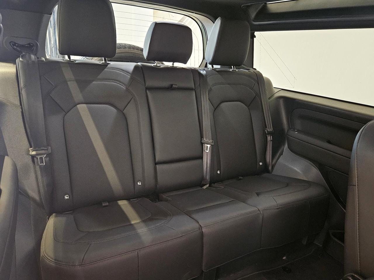 Land Rover Defender 90 3.0D I6 200 CV AWD Auto X-Dynamic SE