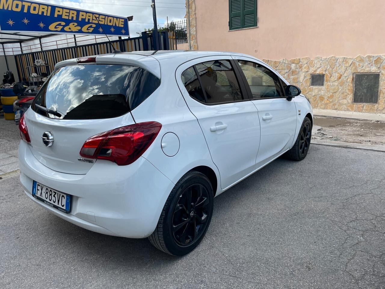 Opel Corsa 1.4 90CV GPL Tech 5 porte 120 Anniversary