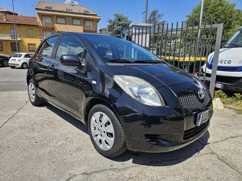 Toyota Yaris Yaris 5p 1.0 Sol