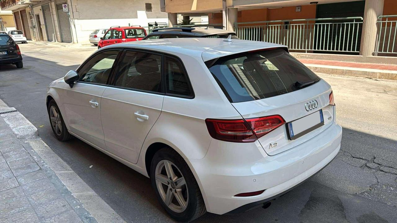 Audi A3 SPB 1.6 TDI Sport