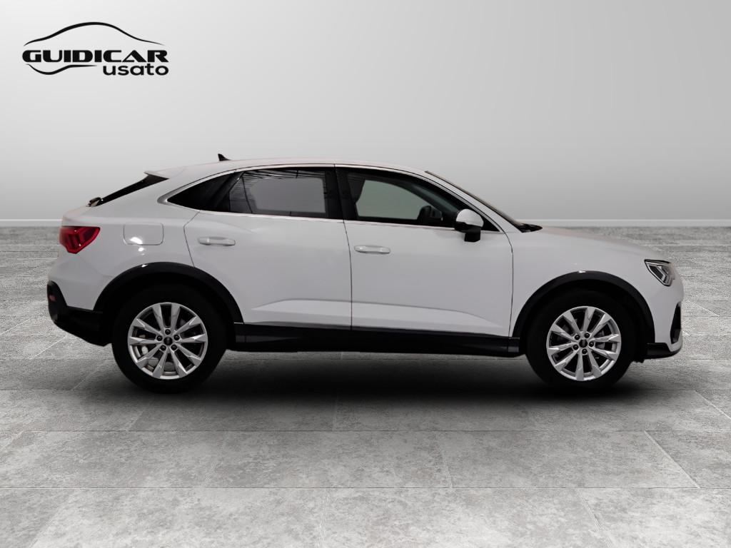 AUDI Q3 I 2019 Sportback - Q3 Sportback 35 2.0 tdi Business Plus