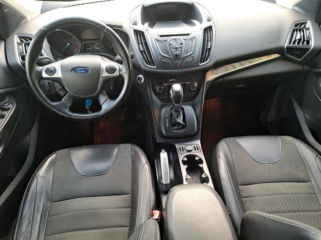 Ford Kuga 2.0 TDCI 163 CV 4WD Powershift Titanium