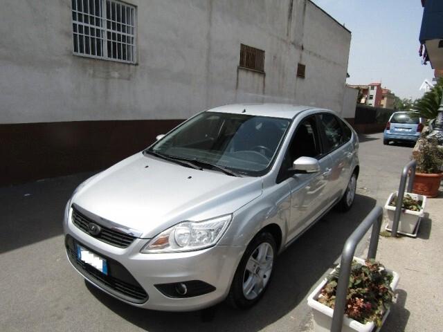 Ford Focus 1.6 TDCi (90CV) 5p. Tit. perfetta anche per neopatentati £2890 si accettano permute