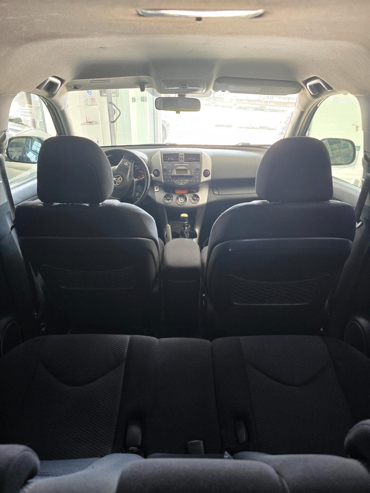 Toyota RAV 4 RAV4 2.2 D-4D 136 CV