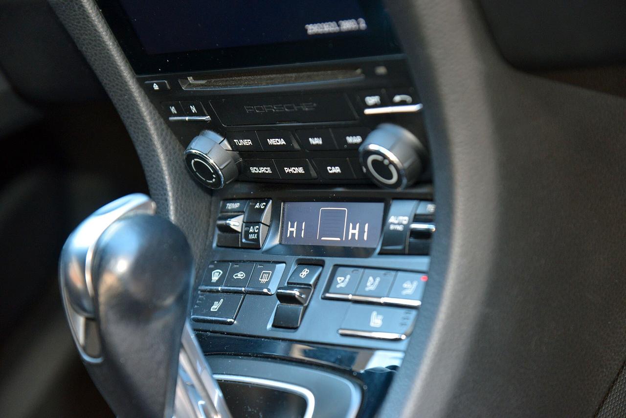 Porsche 718 Cayman T cambio PDK