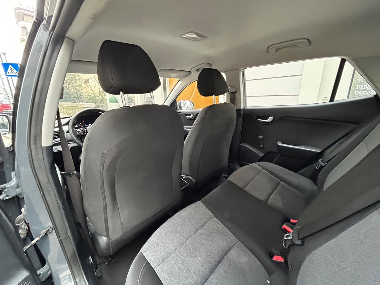 Kia Stonic 1.2 DPI Urban 84cv *NEOPATENTATI*