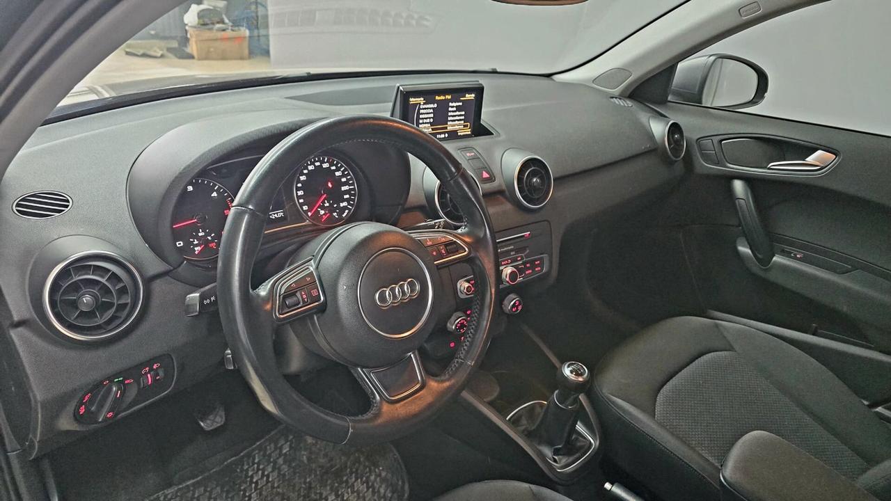 Audi A1 1.4 tdi SPORT ULTRA 90cv Restyling 5p.