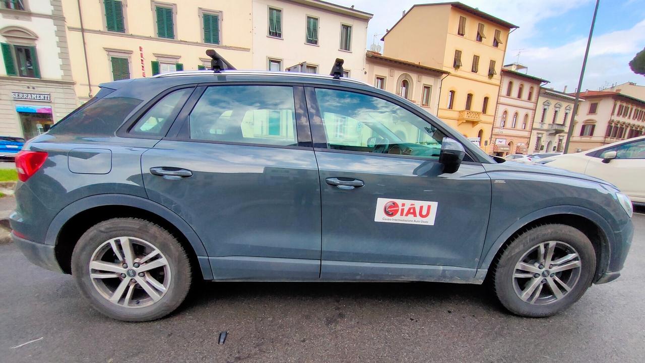 Audi Q3 35 TDI Business Advanced