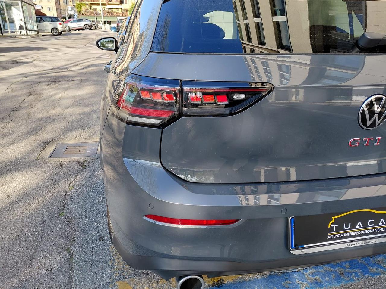 Volkswagen Golf 2.0 tsi DSg 265 Cv TSI GTI #10384