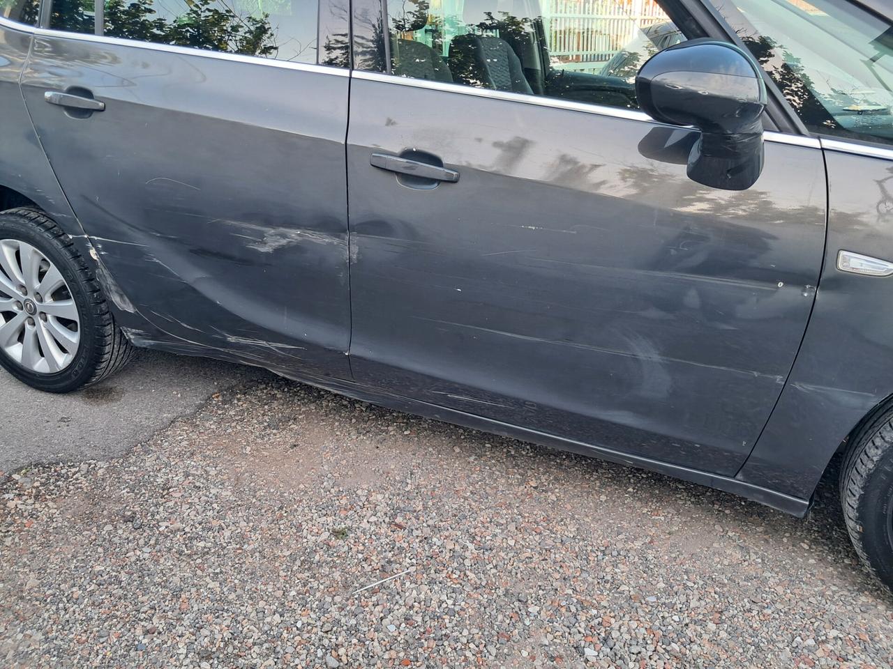 Opel Zafira 1.6 150CV metano