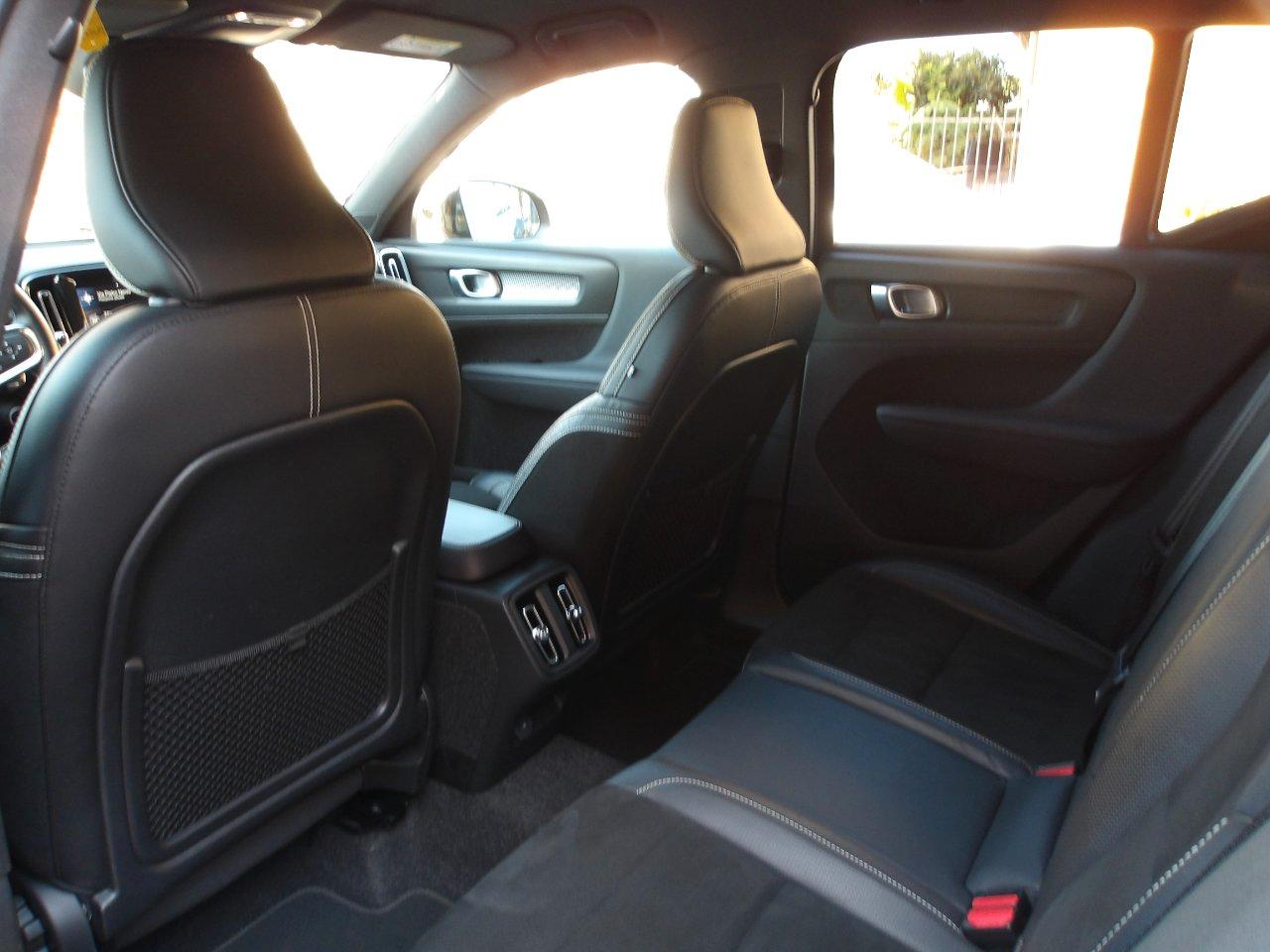Volvo XC40 2.0 d3 R-design awd