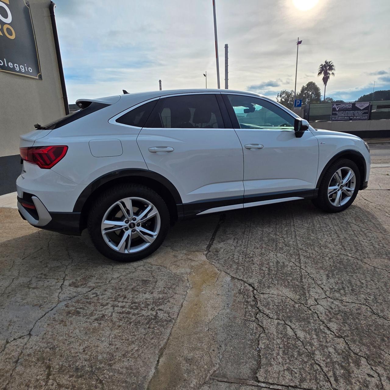 Audi Q3 SPB 40 TDI 193 CV quattro S tronic Sline edition IVA Esposta