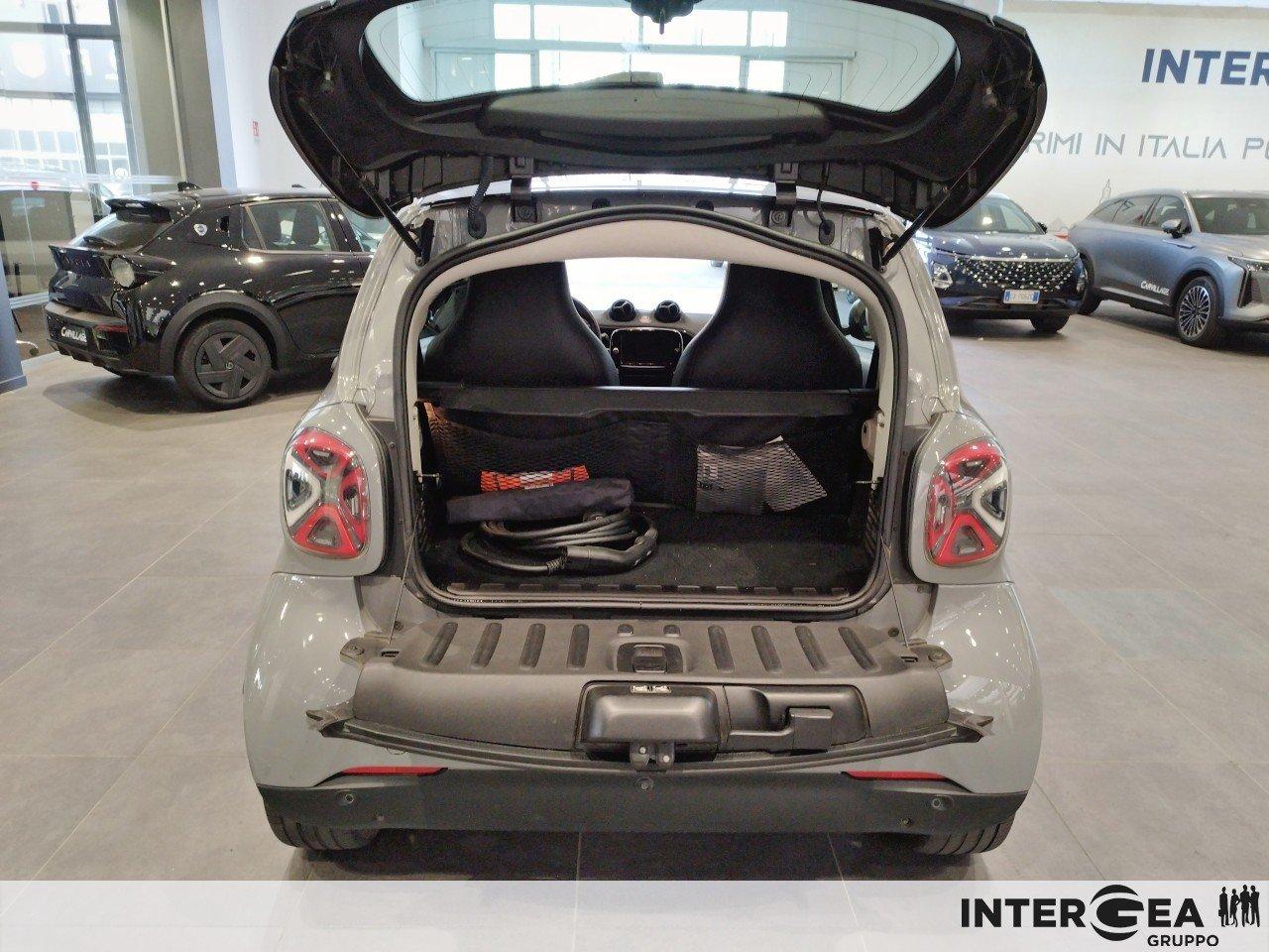 SMART Fortwo eq racingrey 22kW