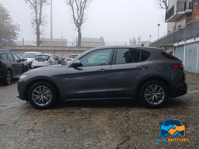 Alfa Romeo Stelvio 2.2 t Business rwd 180cv auto ProMMo