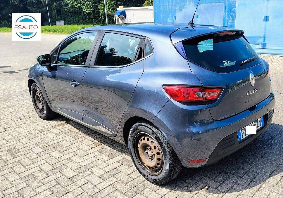 Renault Clio 1.2 75CV 5 porte Zen