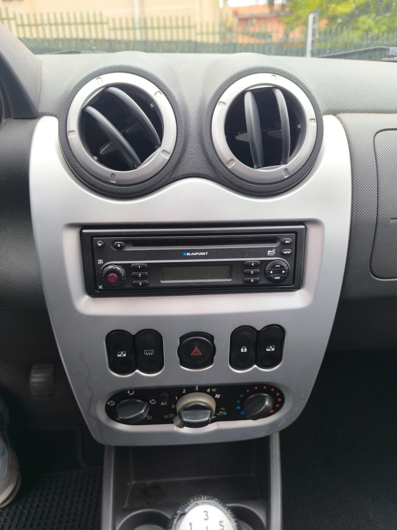 Dacia Sandero 1.4 8V GPL Ambiance