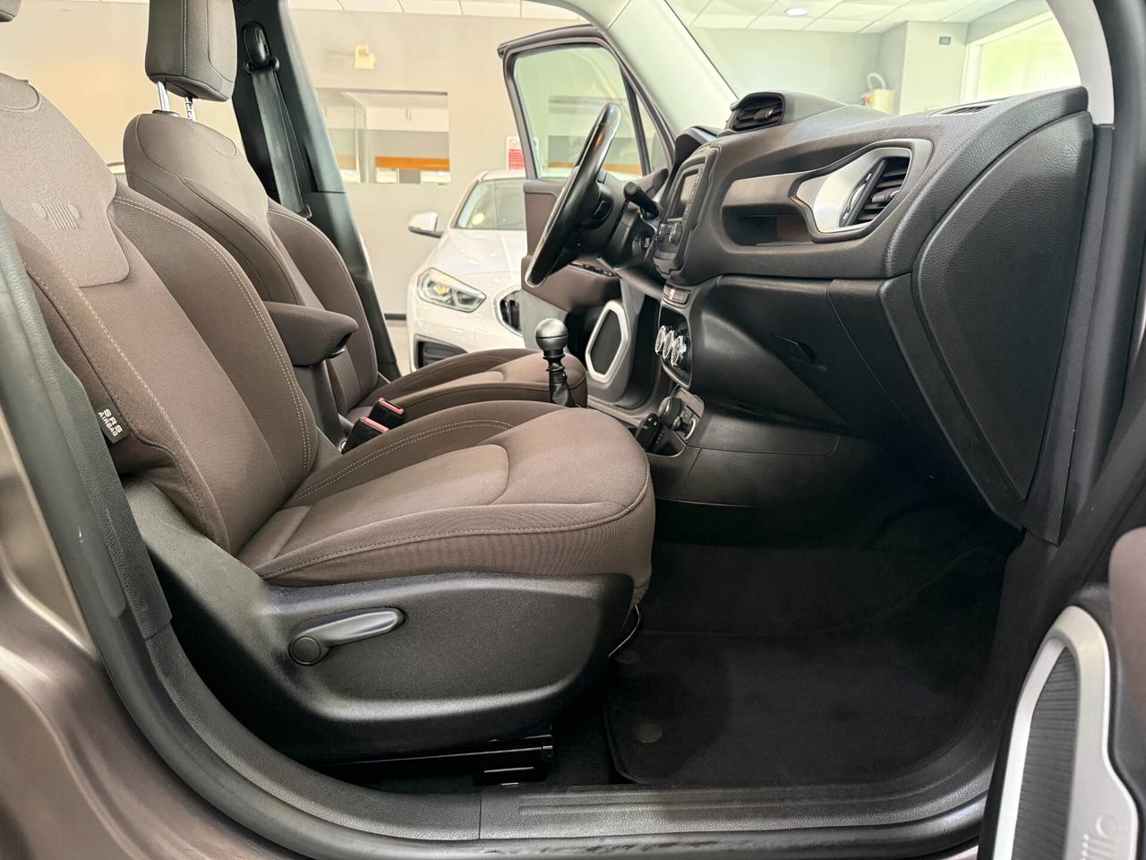Jeep Renegade 2.0 mjt Night Eagle 4wd 120cv