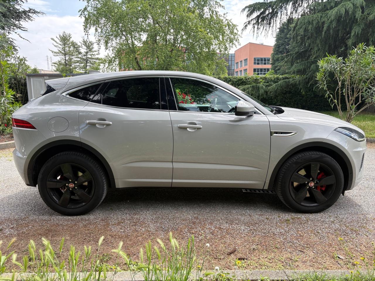 Jaguar E-Pace 2.0 R-Dynamic SE awd 249cv auto
